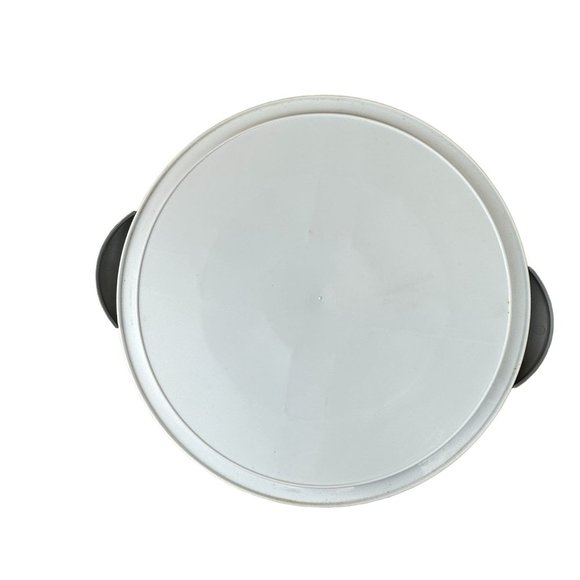 Sterilite Cake Server Cupcake Round Carrier w/ Lid Cover And Handle, Clear White - Picture 8 of 11